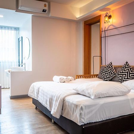 Luck Thai Hotel Чиангмай Екстериор снимка