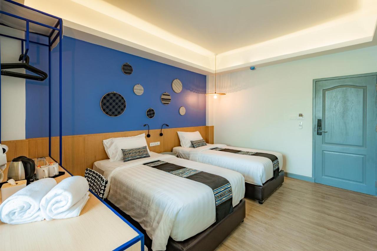 Luck Thai Hotel Чиангмай Екстериор снимка