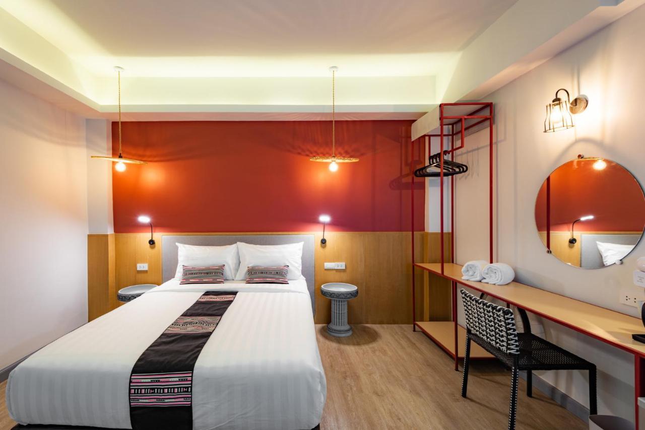 Luck Thai Hotel Чиангмай Екстериор снимка