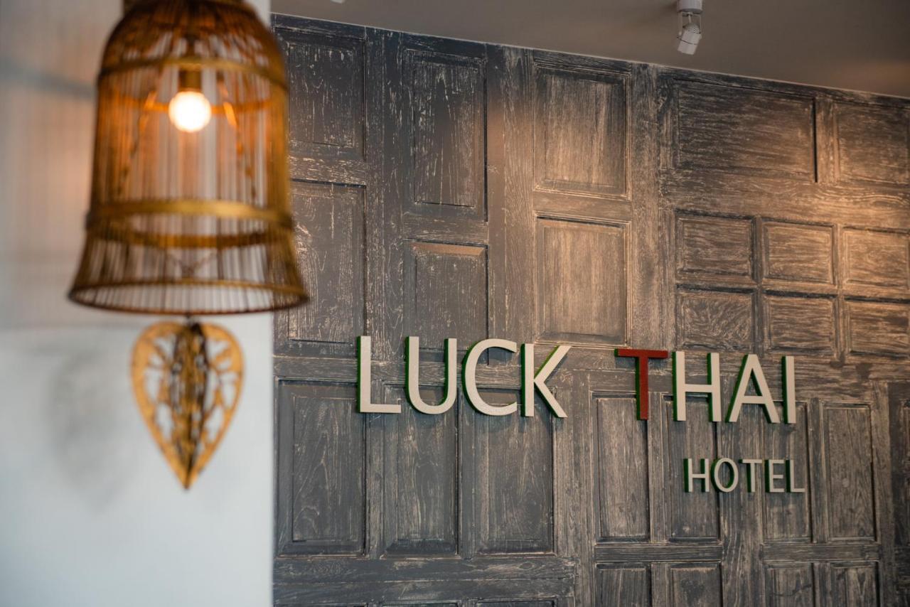 Luck Thai Hotel Чиангмай Екстериор снимка