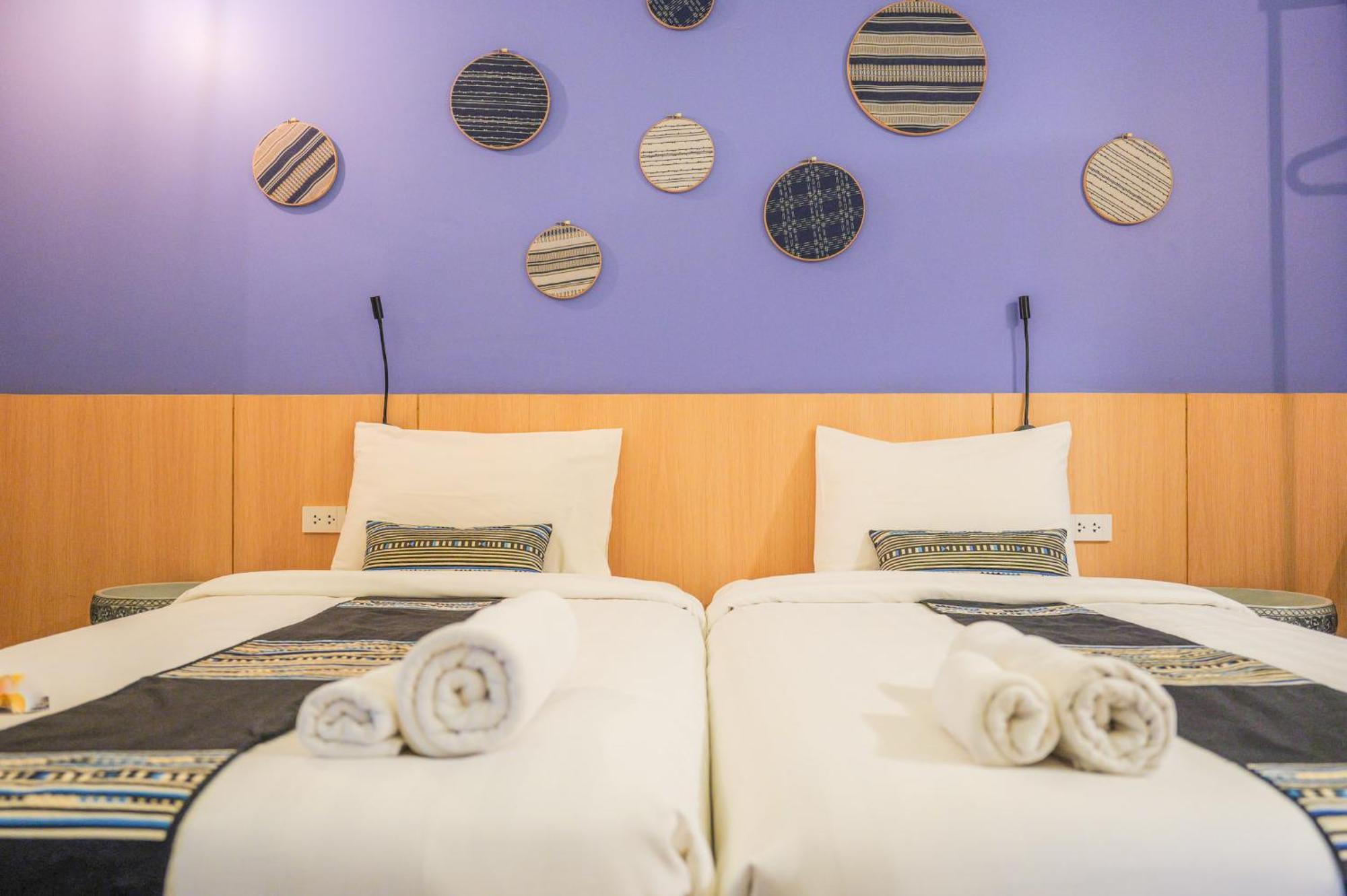 Luck Thai Hotel Чиангмай Екстериор снимка